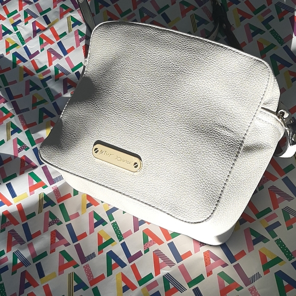 LOL BETSEY JOHNSON PURSE - Picture 3 of 3